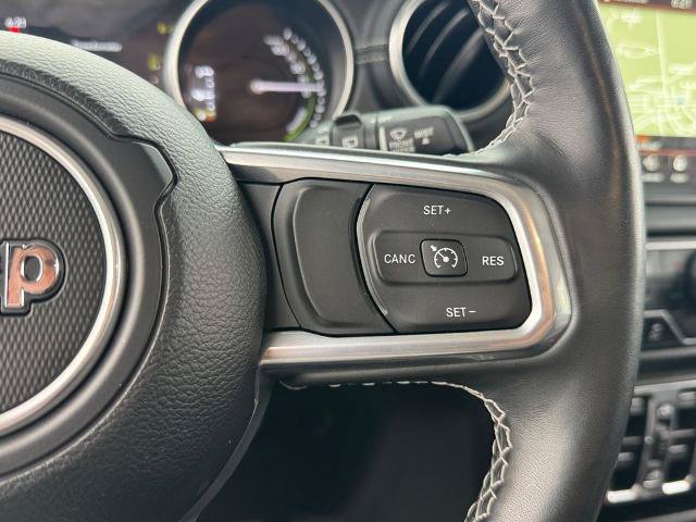 Used 2023 Jeep Wrangler Unlimited Sahara w/ Cold Weather Group AWD/4WD image 17