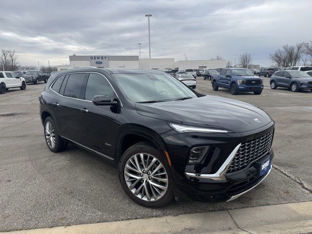 Used 2025 Buick Enclave Avenir w/ Trailering Package, 5000 lbs. image 7