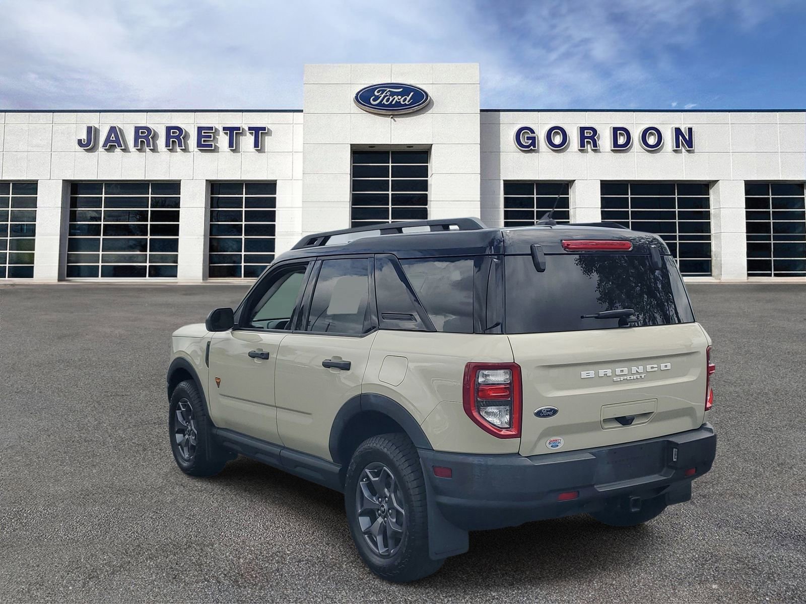 Certified 2024 Ford Bronco Sport Badlands AWD/4WD image 2