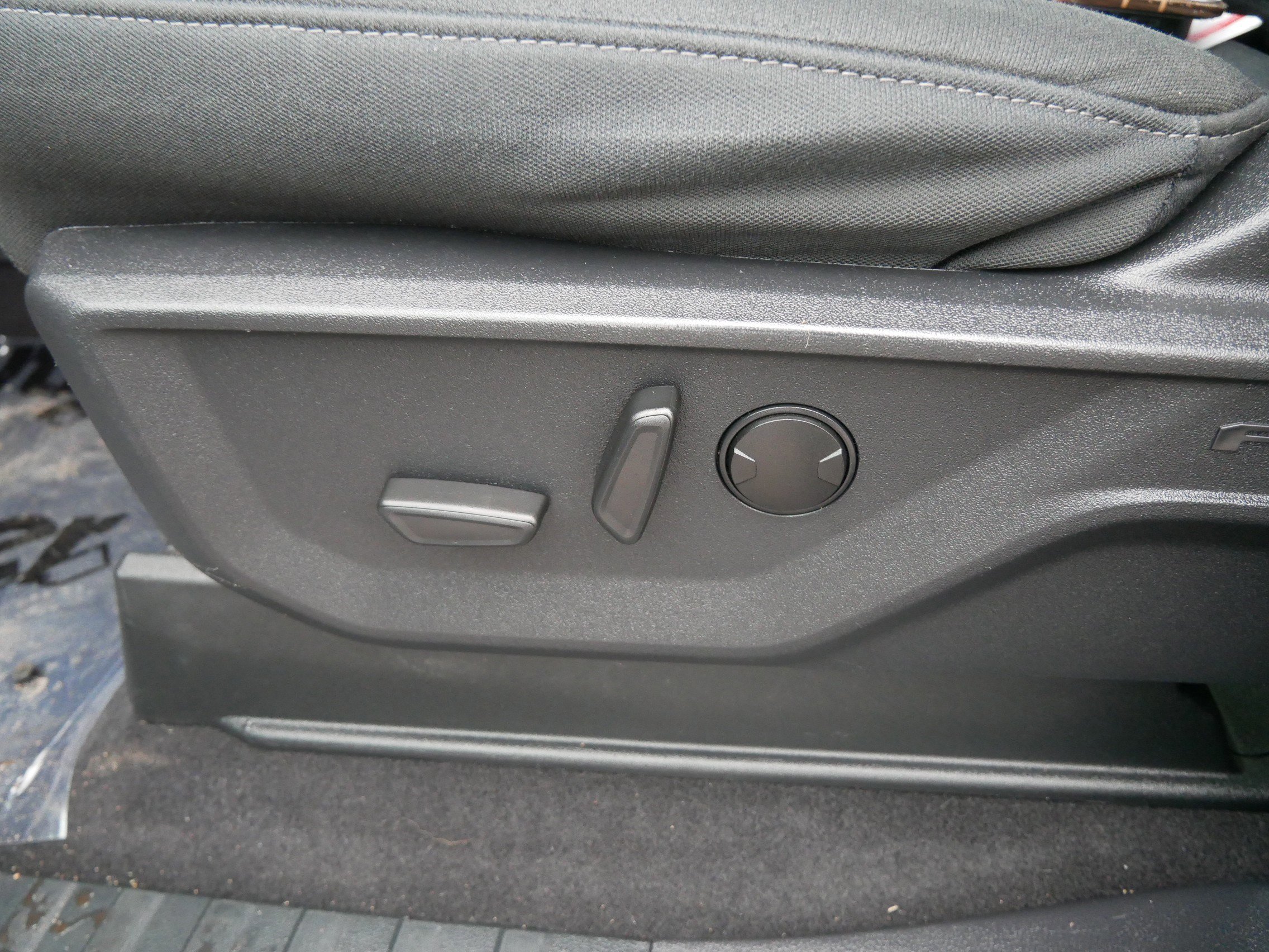 Certified 2023 Ford F150 XLT w/ Equipment Group 302A High image 19