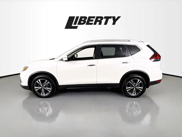 Used 2020 Nissan Rogue SV w/ Sun & Sound Touring Package image 2