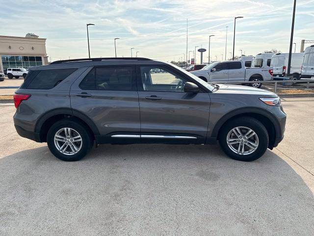 Certified 2023 Ford Explorer XLT w/ Equipment Group 202A AWD/4WD image 18