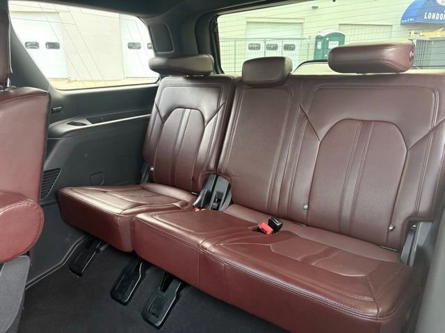 Certified 2024 Ford Expedition Limited image 35