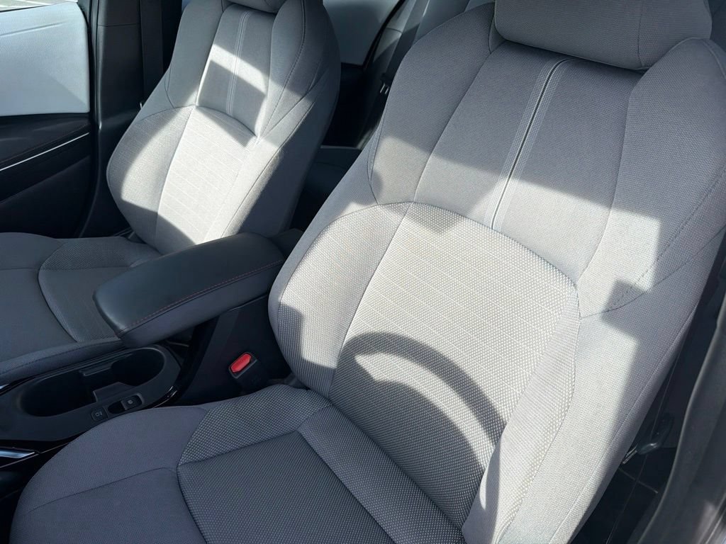 Used 2024 Toyota Corolla SE w/ SE Premium Package FWD image 19