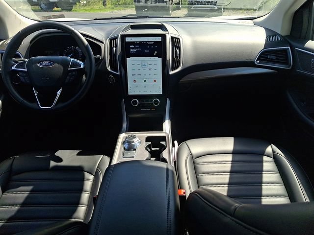 Certified 2024 Ford Edge SEL w/ Convenience Package AWD/4WD image 19