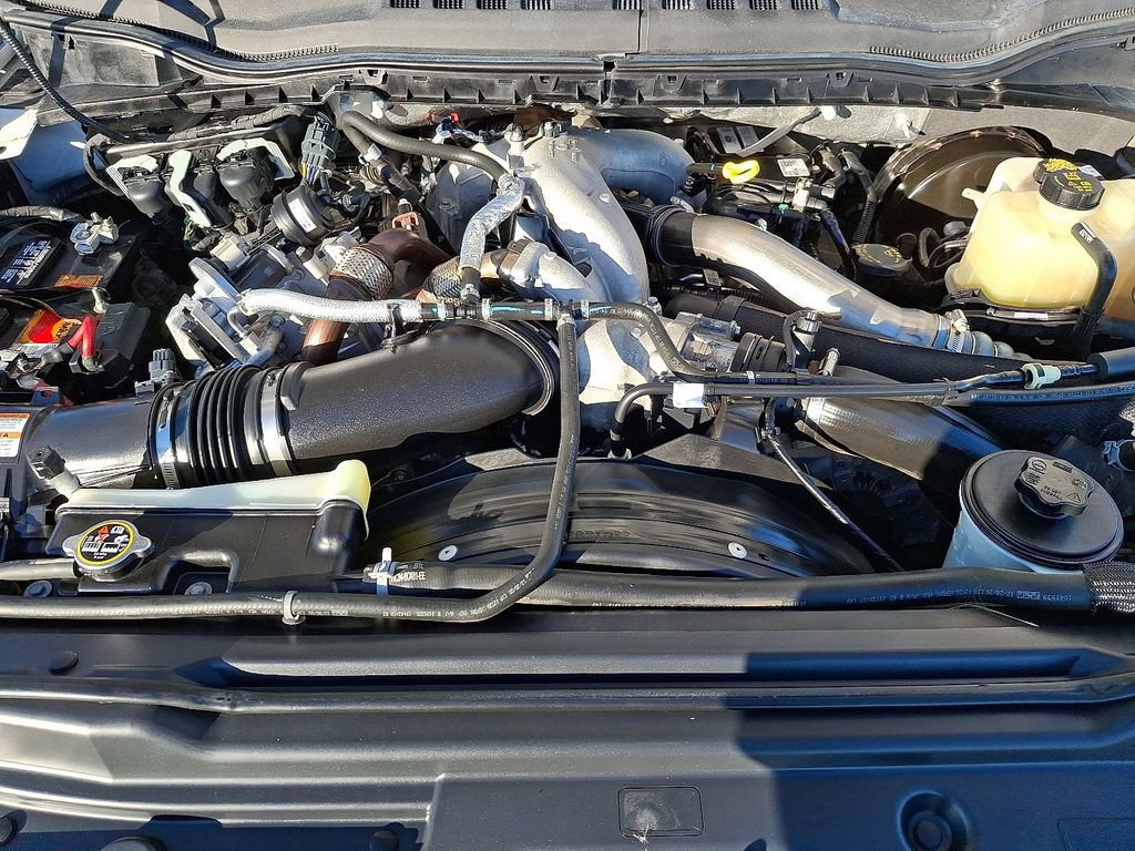 Certified 2021 Ford F350 Lariat w/ Lariat Value Package image 29