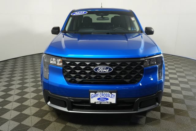 Certified 2025 Ford Maverick XLT w/ XLT Luxury Package AWD/4WD image 8