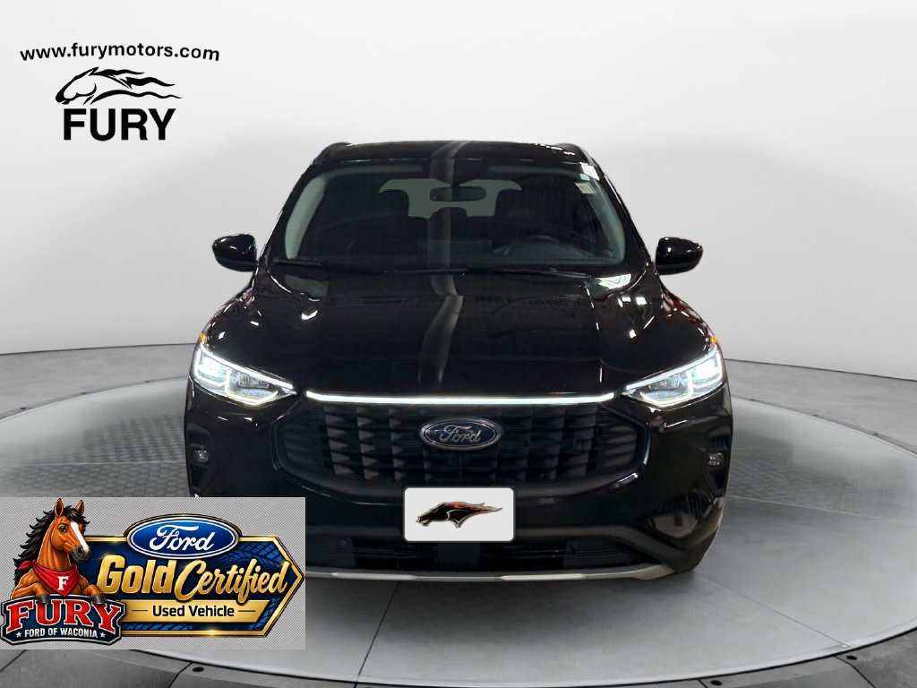 Certified 2025 Ford Escape Platinum AWD/4WD image 8