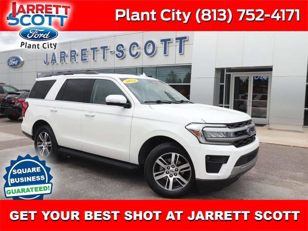 Certified 2024 Ford Expedition XLT image 7