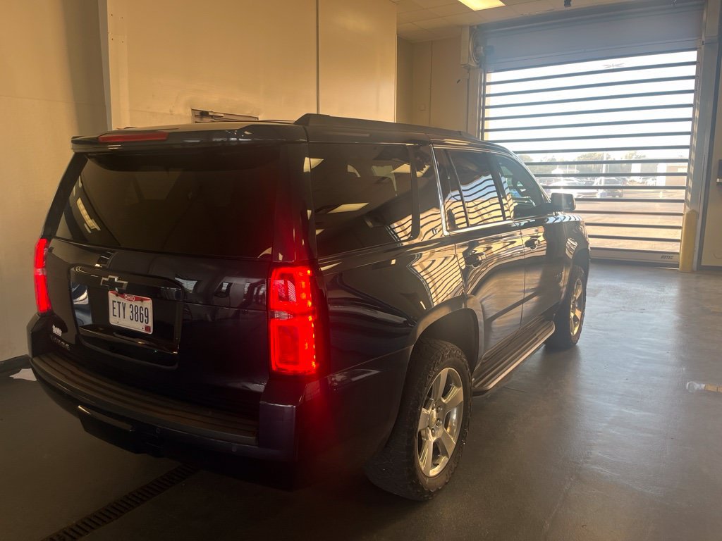 Used 2020 Chevrolet Tahoe LT w/ Luxury Package AWD/4WD image 10