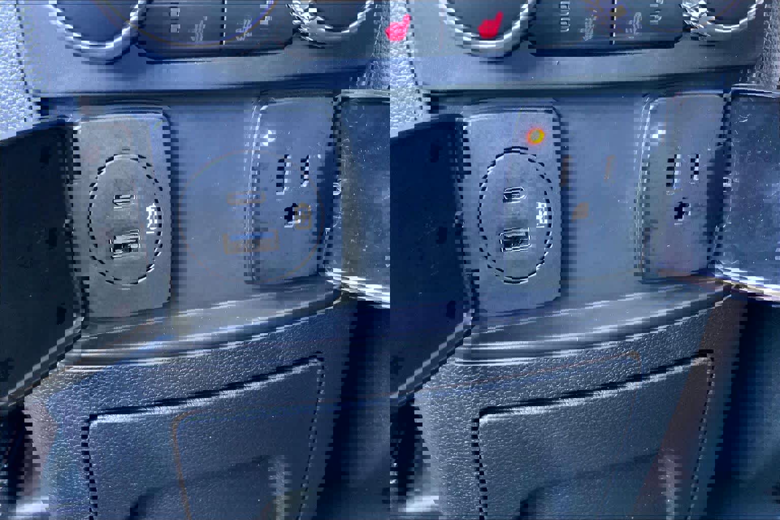 Certified 2022 Ford Explorer Limited w/ Equipment Group 301A image 32