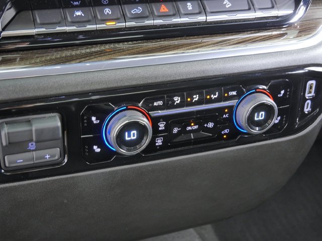 Used 2024 Chevrolet Silverado 1500 RST AWD/4WD image 23