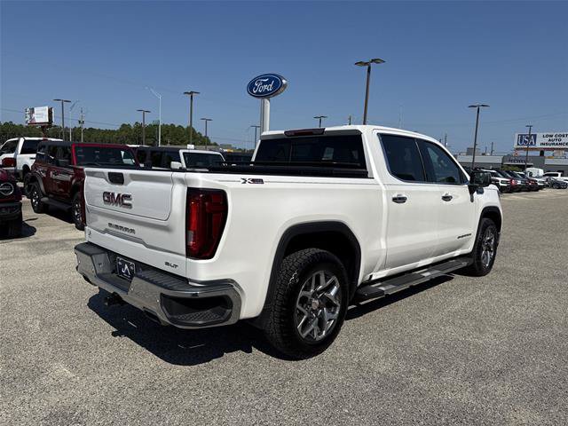 Used 2023 GMC Sierra 1500 SLT w/ SLT Convenience Package AWD/4WD image 3
