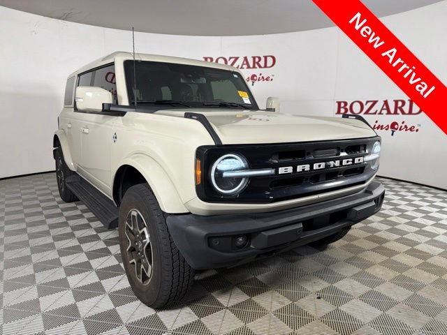 Certified 2025 Ford Bronco Outer Banks AWD/4WD image 1