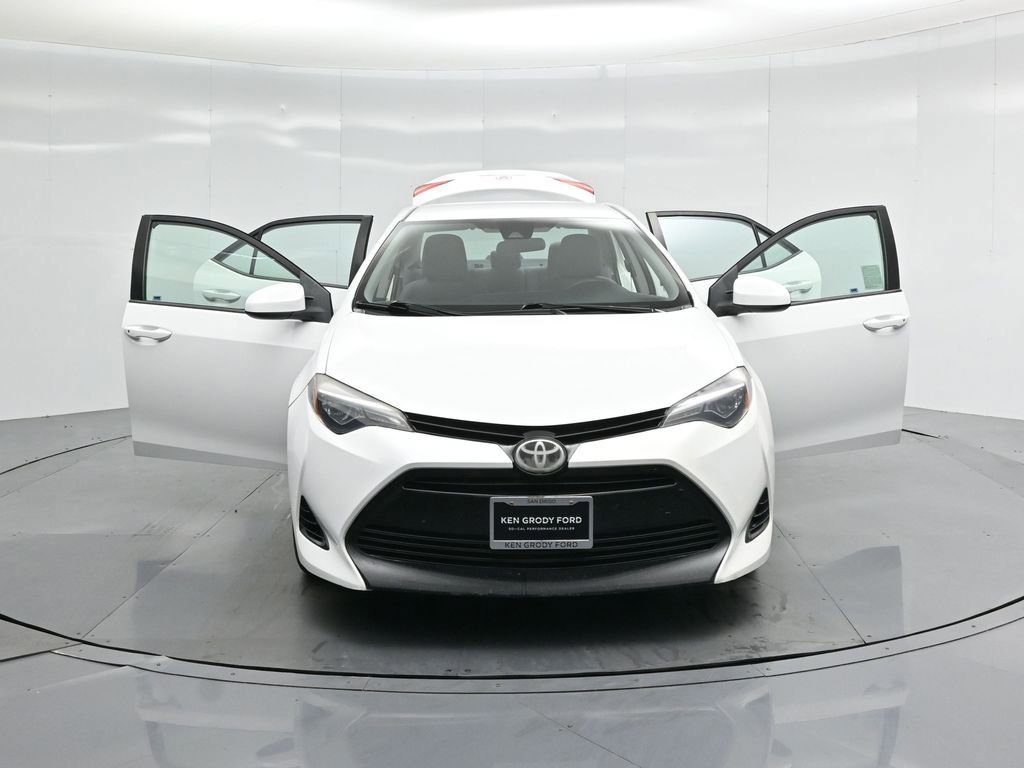 Used 2018 Toyota Corolla L image 47