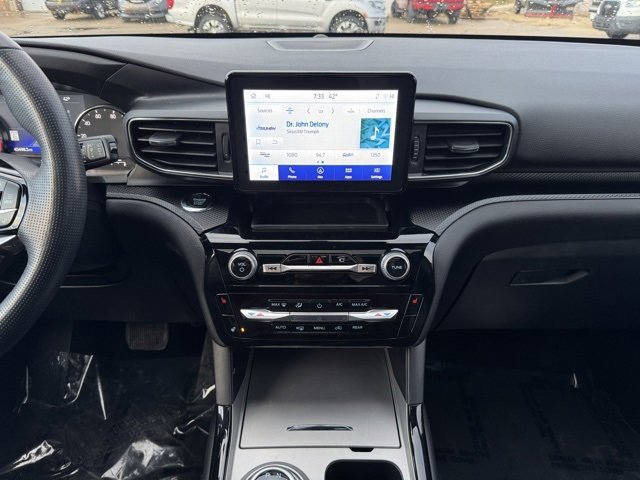 Certified 2022 Ford Explorer ST-Line w/ Class IV Trailer Tow Package image 7