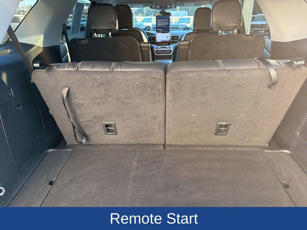 Certified 2023 Ford Explorer XLT w/ Equipment Group 202A image 11
