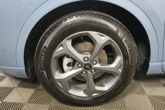 Certified 2024 Ford Escape ST-Line w/ Tech Pack #1 image 9