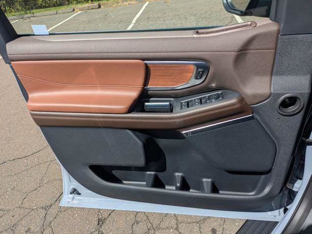 Certified 2025 Ford Expedition Max King Ranch image 11