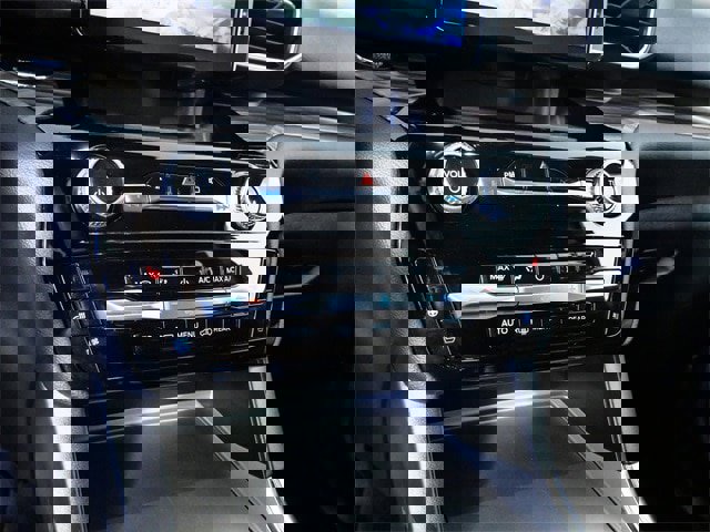 Certified 2022 Ford Explorer Limited w/ Equipment Group 301A image 20