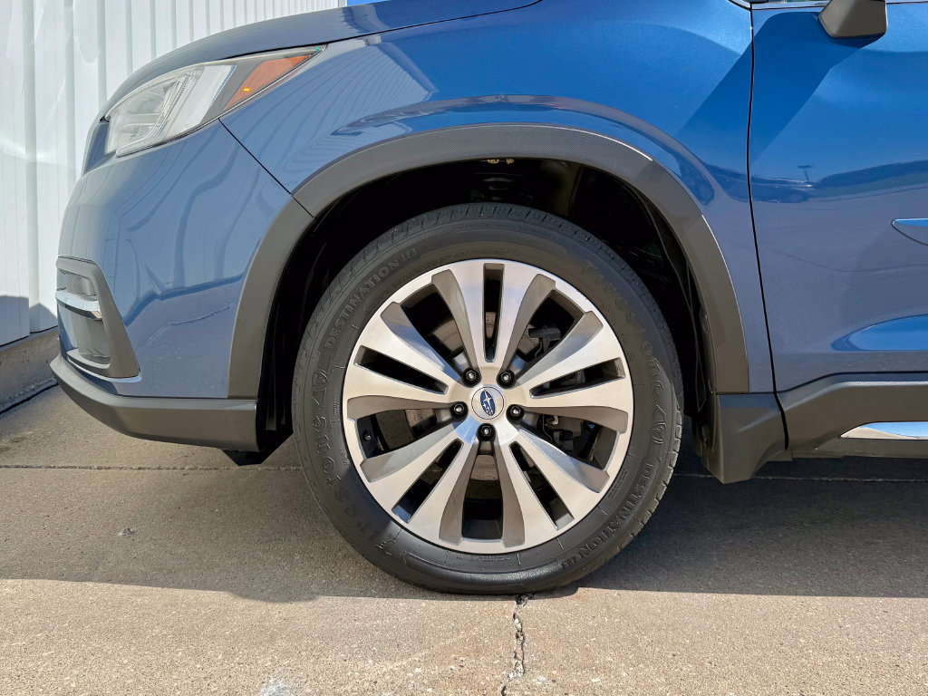 Used 2019 Subaru Ascent Touring AWD/4WD image 41