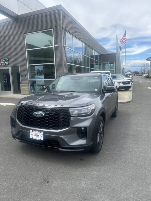 Certified 2025 Ford Explorer ST-Line w/ Premium Package AWD/4WD 360° Tour