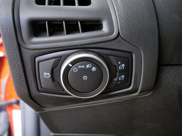 Certified 2018 Ford Focus SE w/ Cold Weather Package FWD image 24