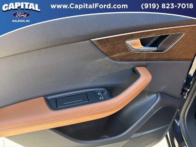 Used 2025 Audi Q8 Prestige AWD/4WD image 17