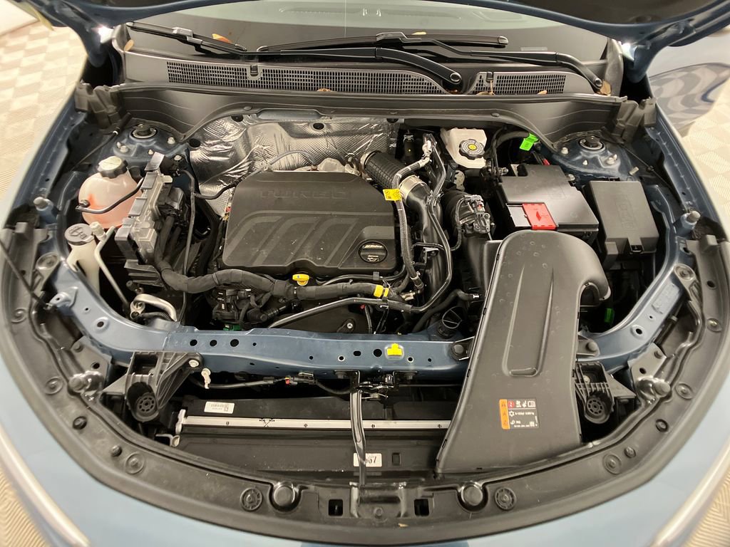 Used 2025 Buick Envista Preferred w/ Convenience I Package image 31