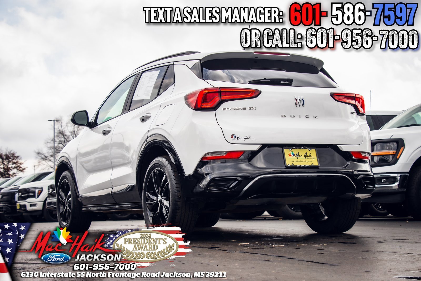 Used 2024 Buick Encore GX Sport Touring w/ Comfort Package image 2