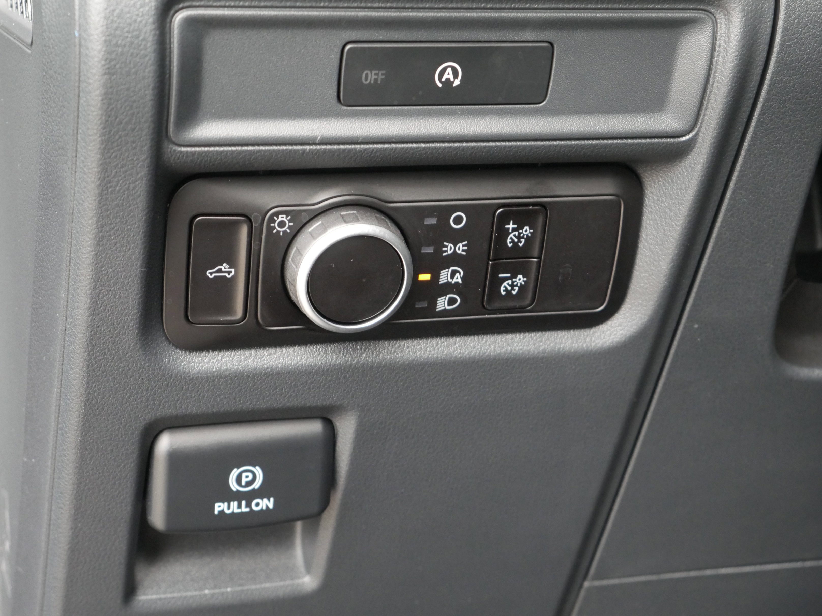 Certified 2025 Ford F150 STX image 5