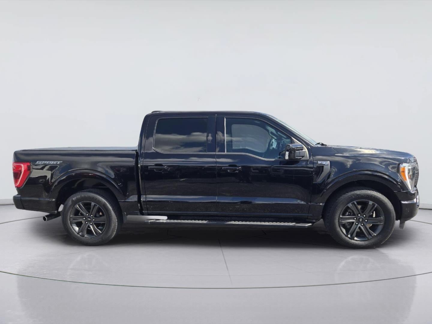 Certified 2023 Ford F150 XLT w/ Equipment Group 302A High RWD image 4