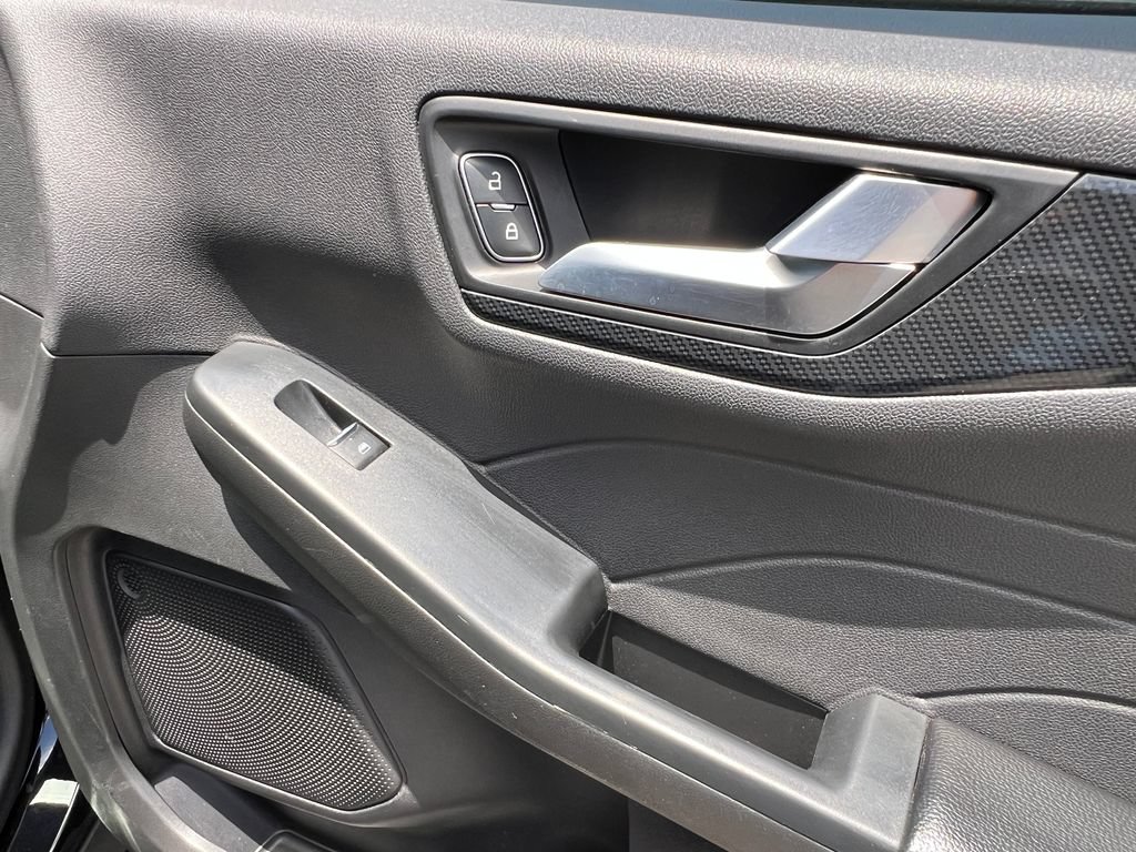 Certified 2024 Ford Escape ST-Line FWD image 18
