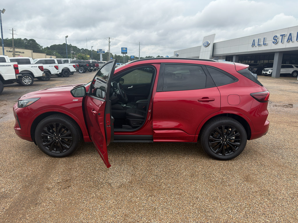 Certified 2026 Ford Escape ST-Line Elite w/ Equipment Group 501A AWD/4WD image 19