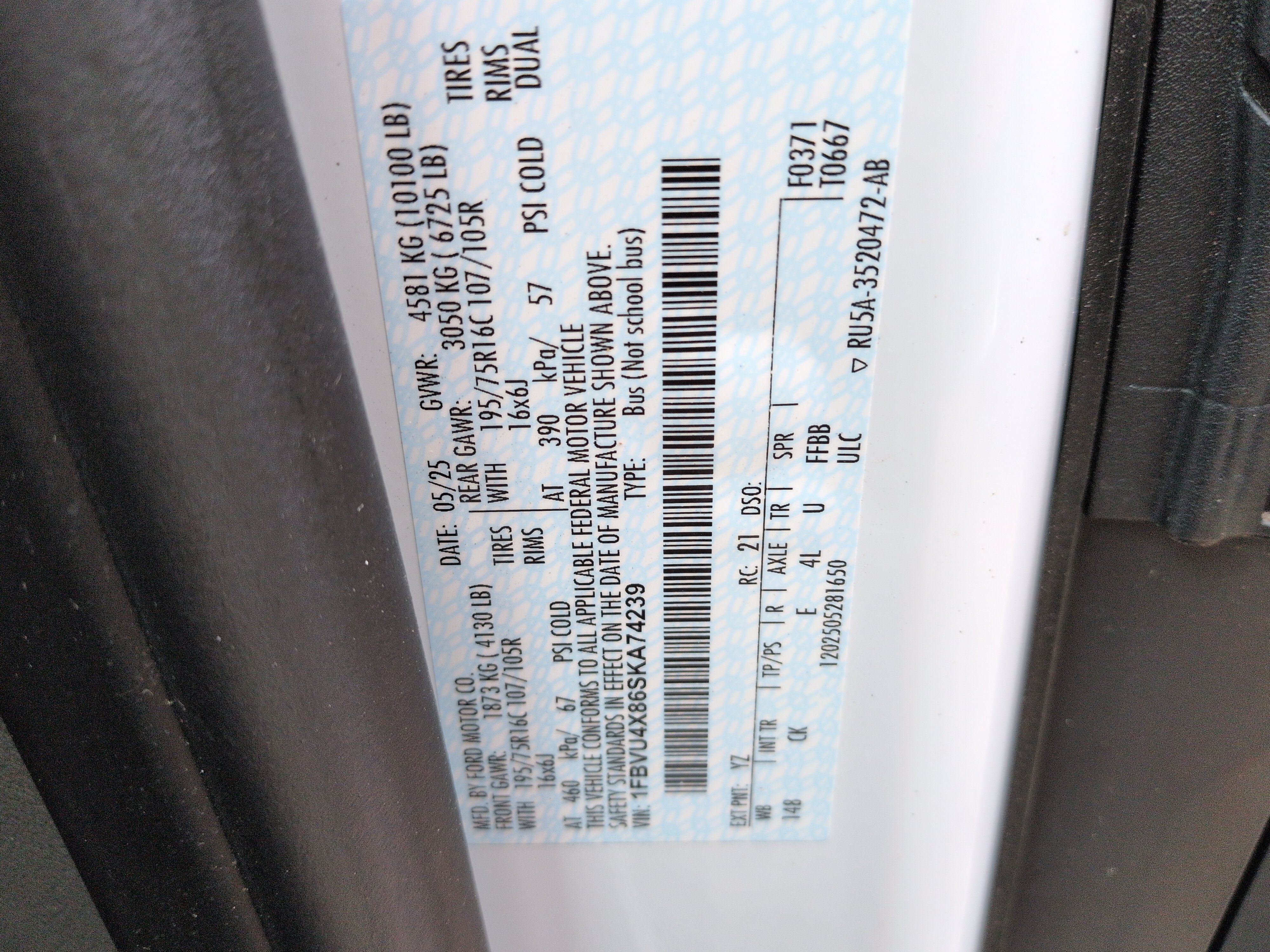 Certified 2025 Ford Transit 350 XLT RWD image 26