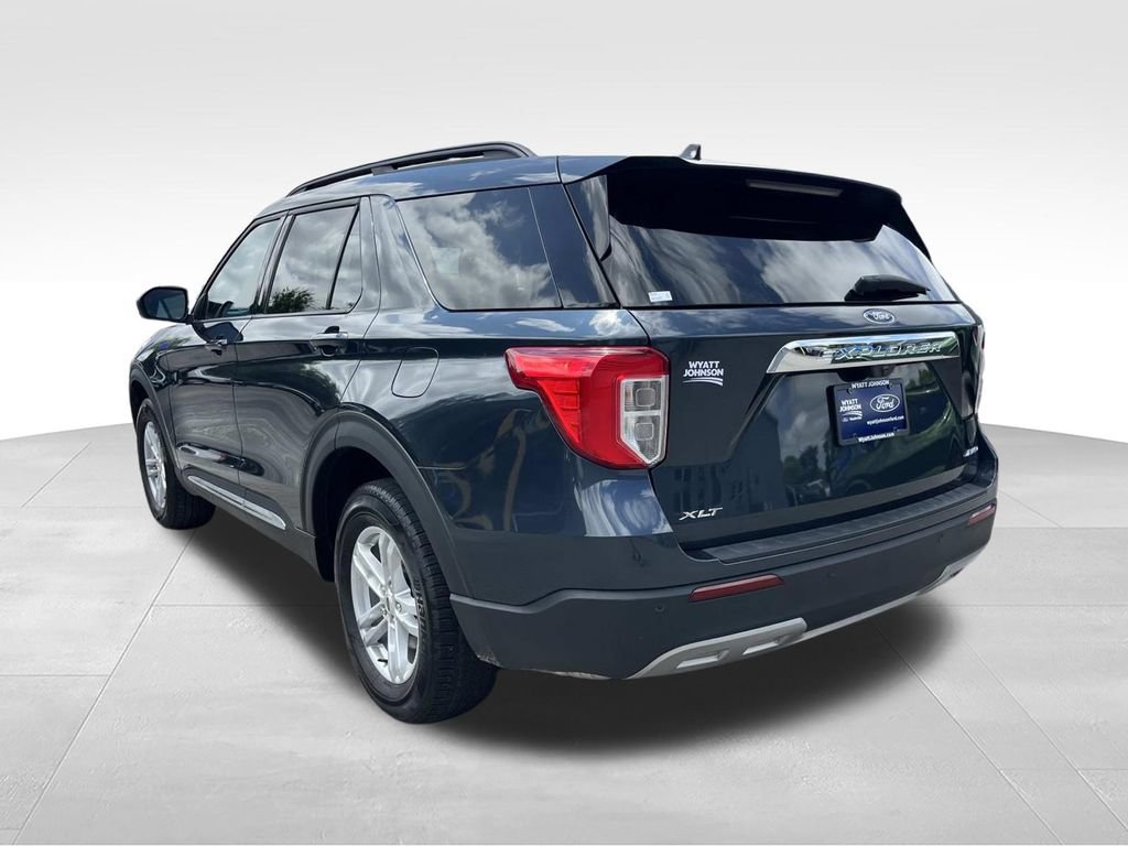 Certified 2024 Ford Explorer XLT w/ Equipment Group 202A AWD/4WD image 6