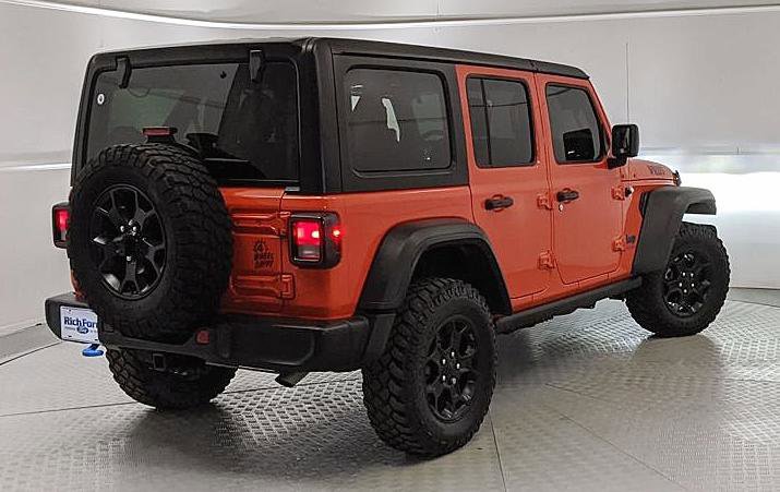Used 2023 Jeep Wrangler Unlimited image 3