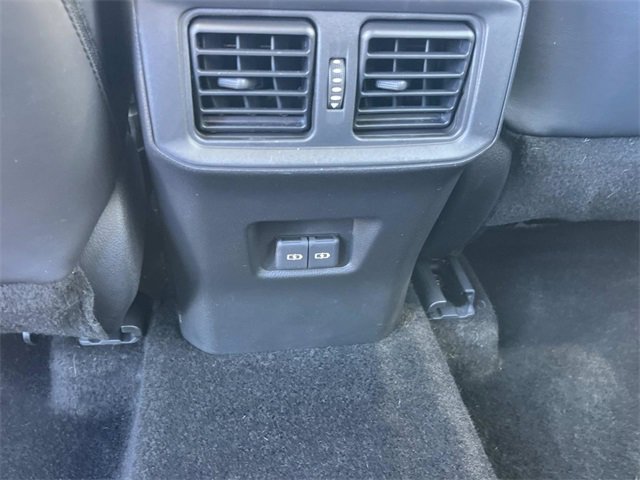 Used 2023 Toyota RAV4 XLE Premium image 19