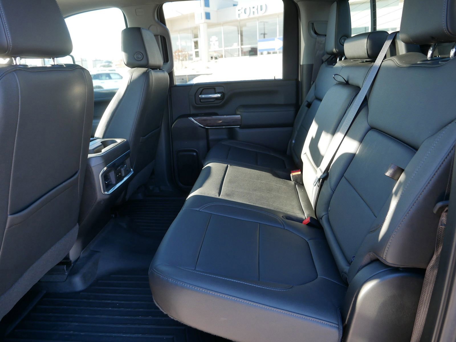 Used 2022 Chevrolet Silverado 3500 LTZ w/ LTZ Convenience Package image 20