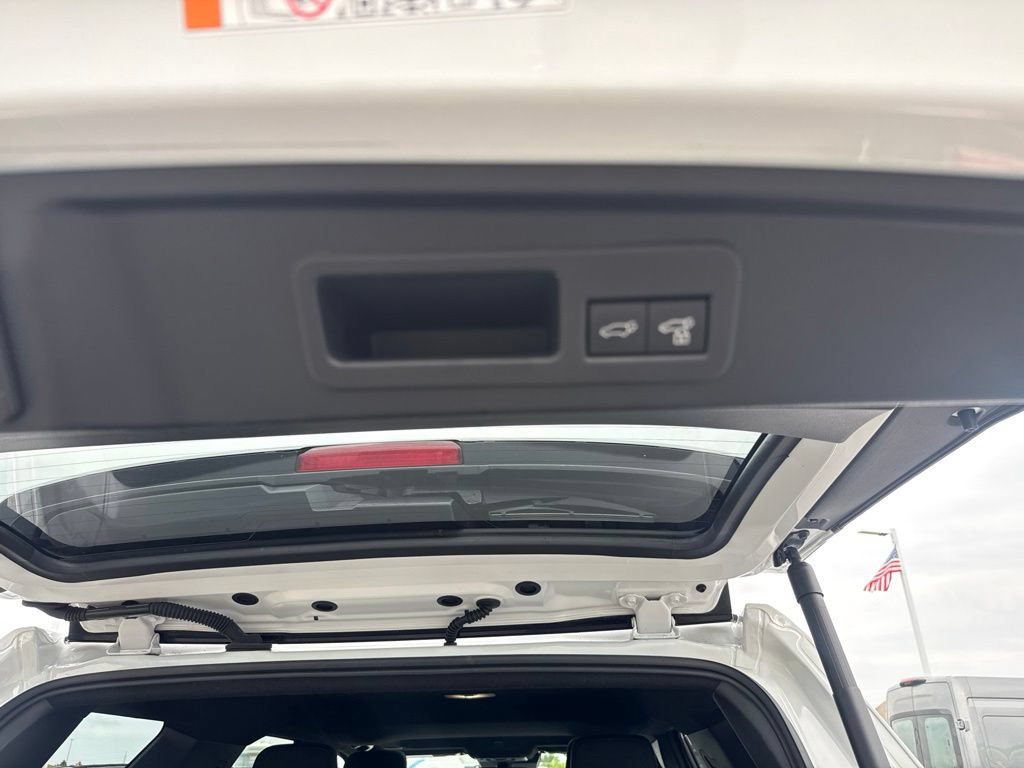 Used 2025 Toyota 4Runner TRD Off-Road Premium AWD/4WD image 46