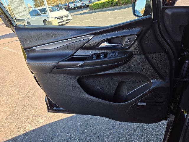 Used 2023 Chevrolet Bolt LT w/ Infotainment Package FWD image 27
