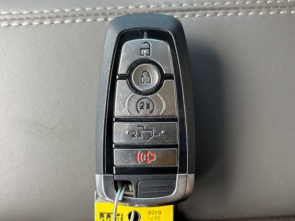 Certified 2026 Ford F350 Platinum w/ Platinum Plus Package image 34