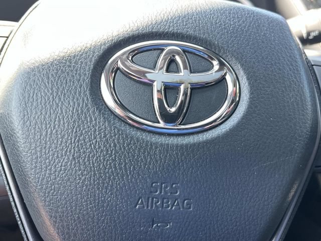 Used 2023 Toyota Camry SE w/ Convenience Package FWD image 37