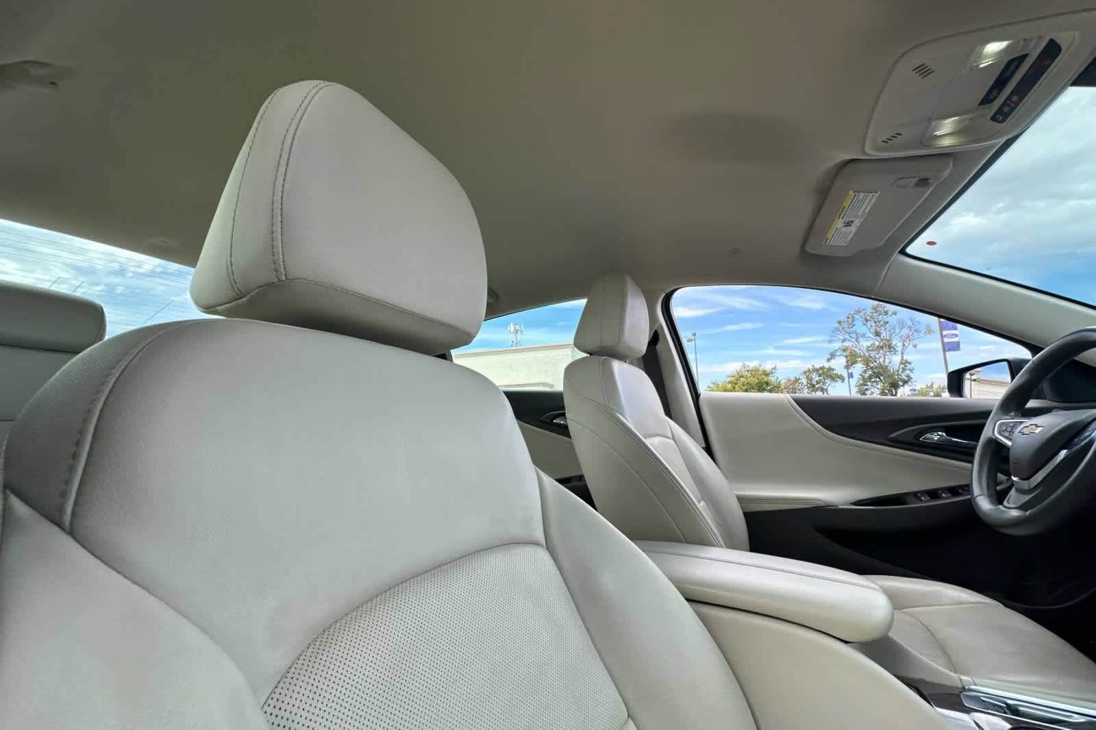 Used 2024 Chevrolet Malibu LT FWD image 17
