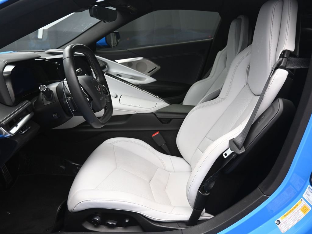 Used 2024 Chevrolet Corvette Stingray Preferred Cpe w/ 2LT image 19