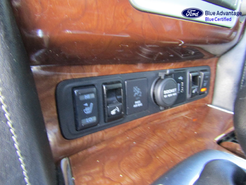 Used 2018 INFINITI QX80 4WD w/ Driver Assistance Package image 33