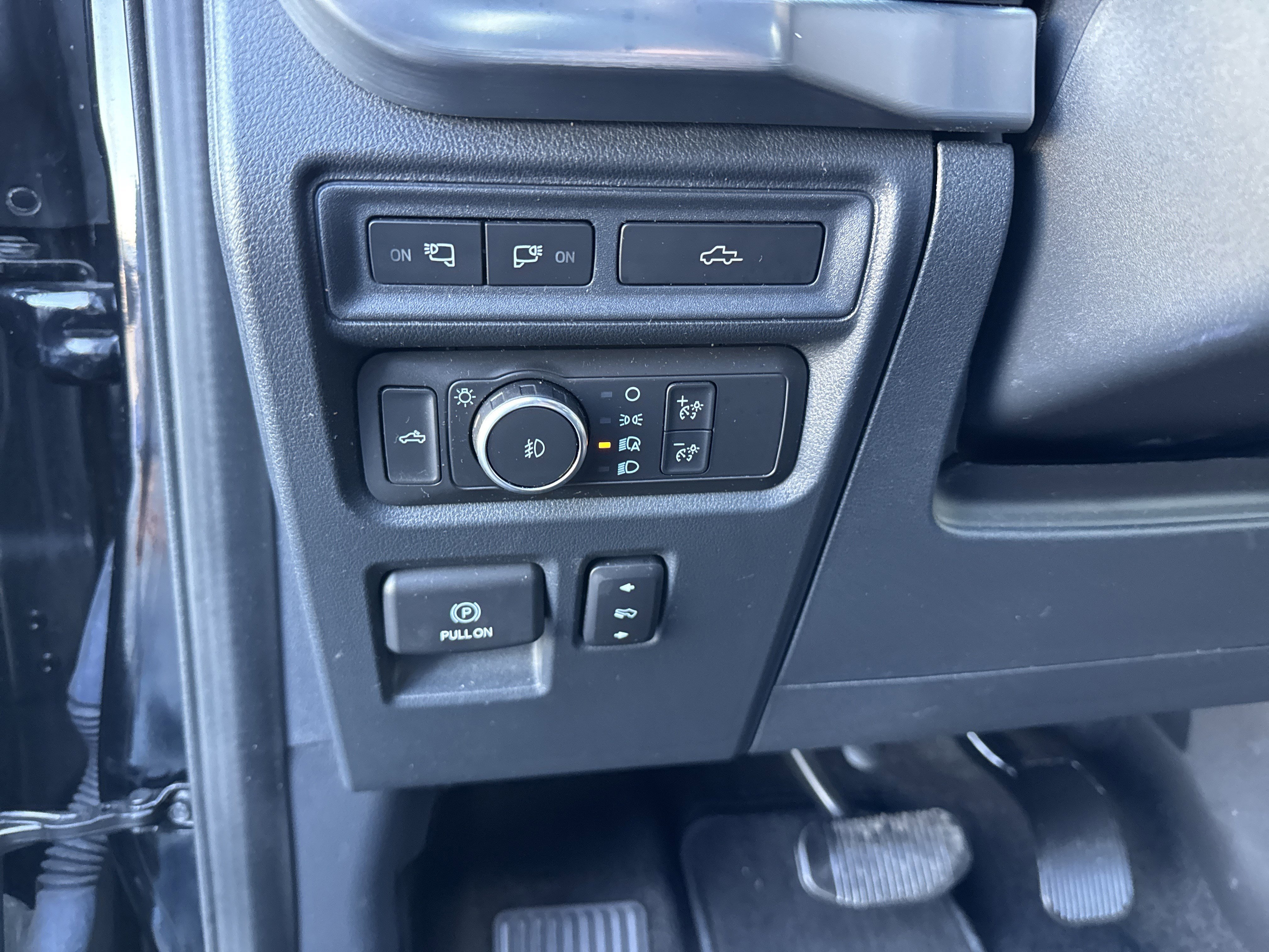 Certified 2021 Ford F150 Lariat w/ Equipment Group 502A High image 43