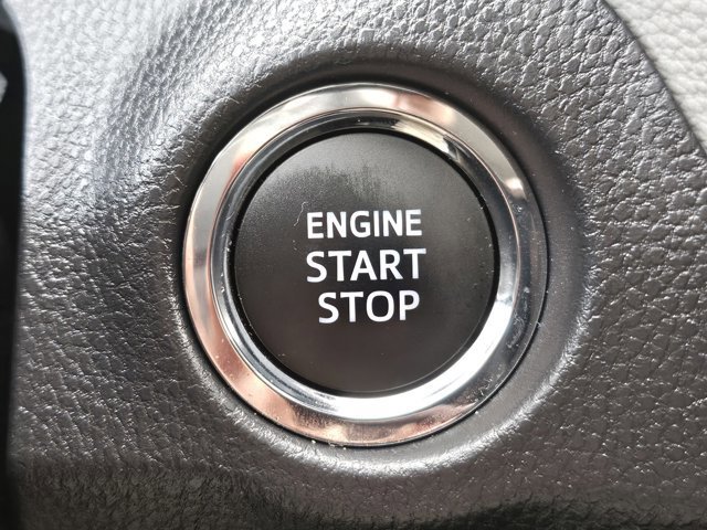 Used 2025 Toyota RAV4 XLE image 23