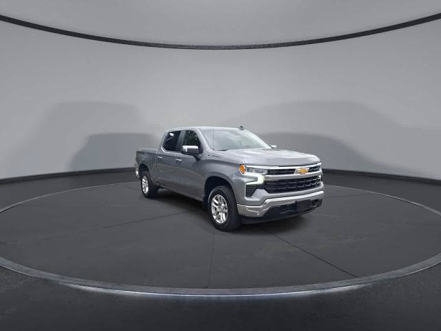 Used 2024 Chevrolet Silverado 1500 LT AWD/4WD image 2