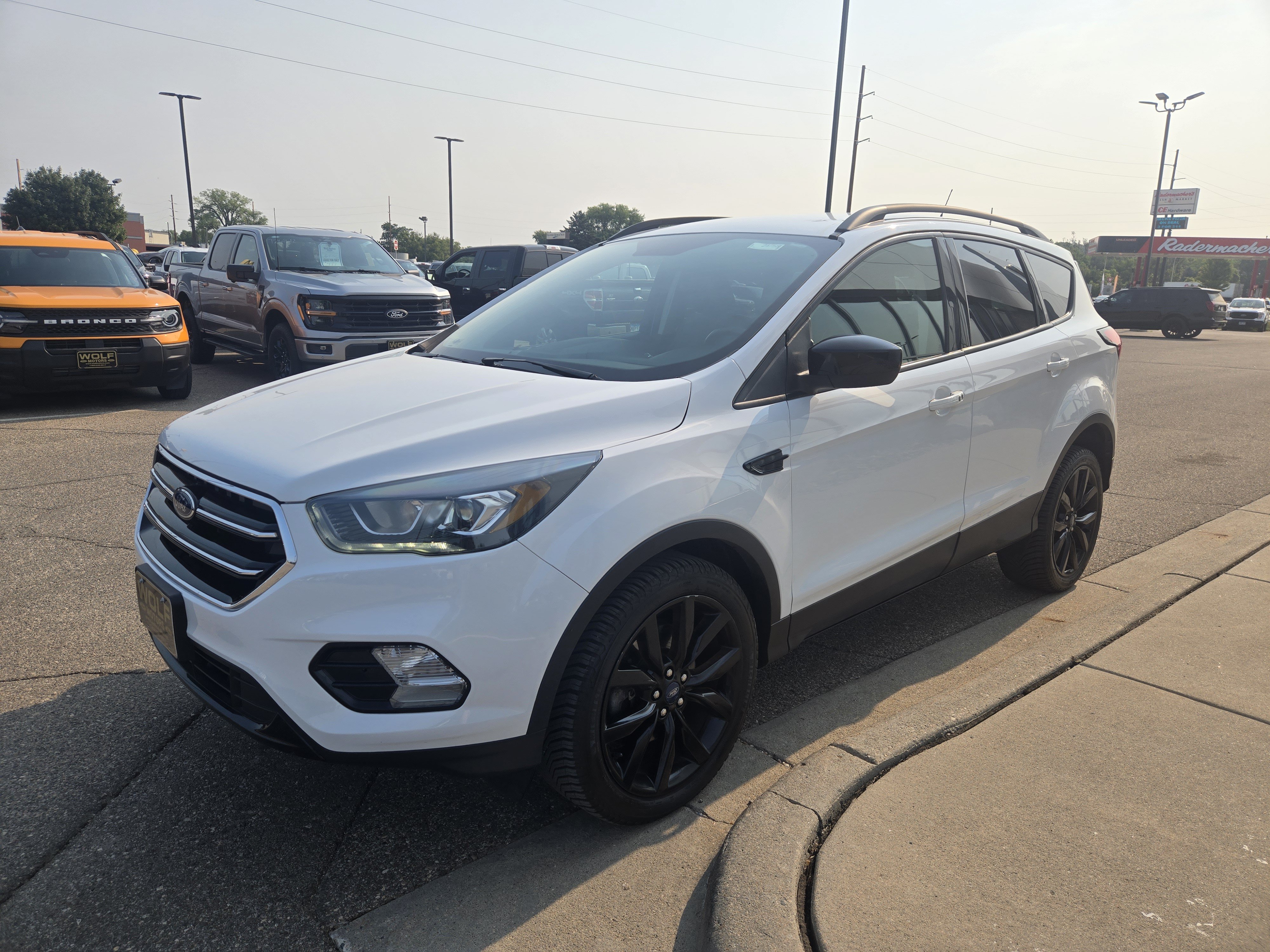 Certified 2019 Ford Escape SE AWD/4WD image 17